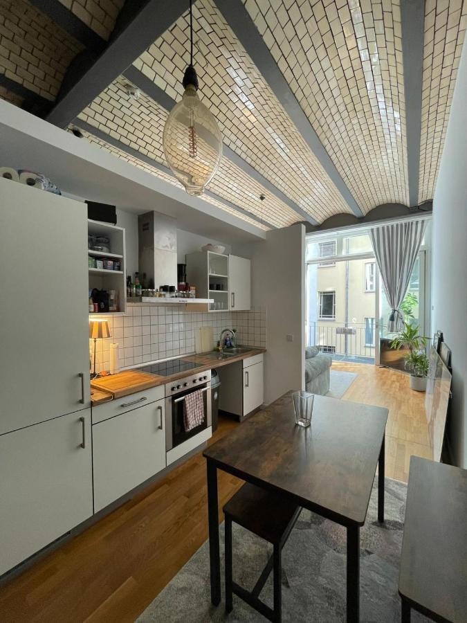 Industrial Loft Im Herzen Berlins Appartamento *